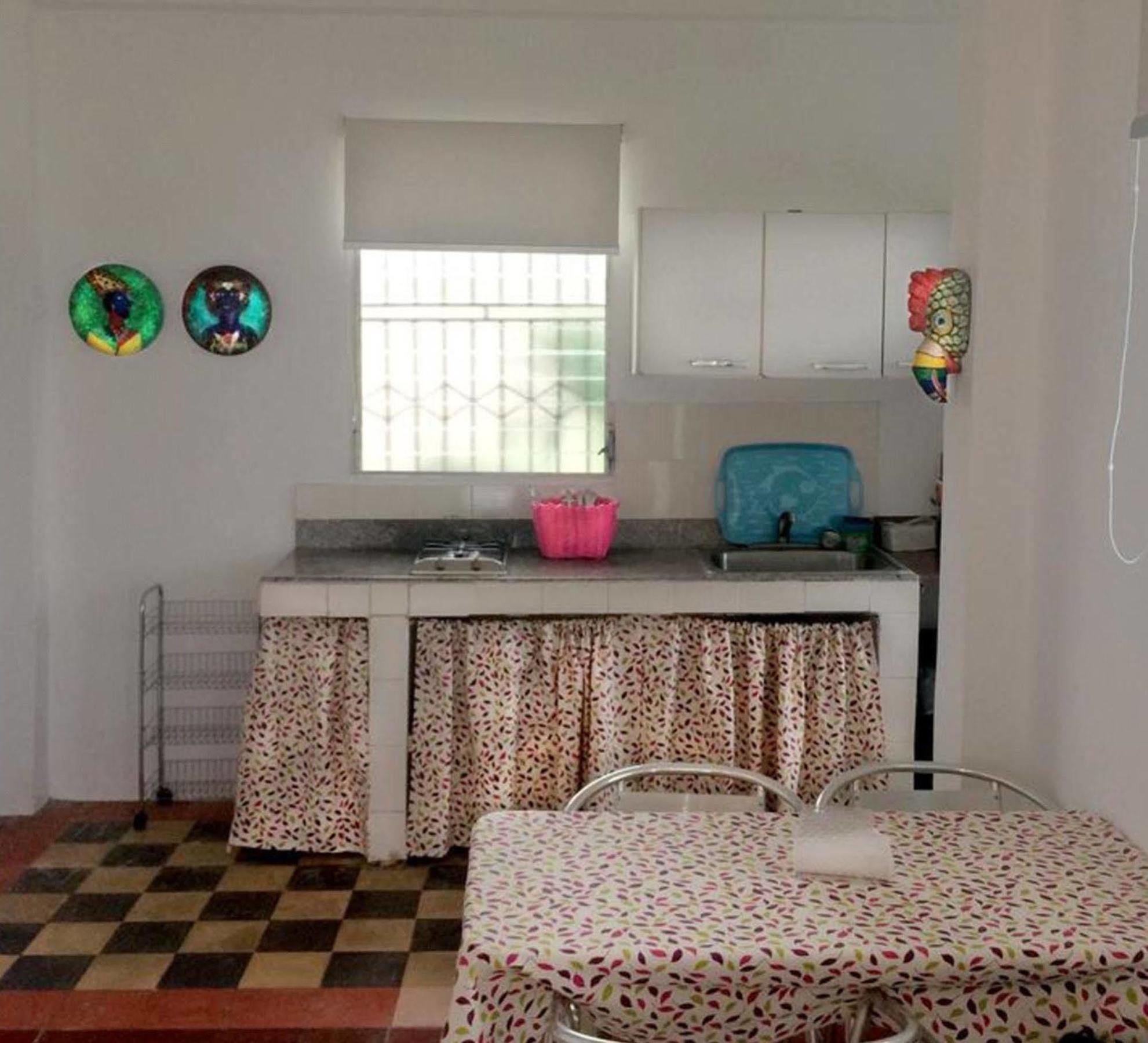 Casa Del Rayo Verde Hotelito Solidario Portobelo Kültér fotó